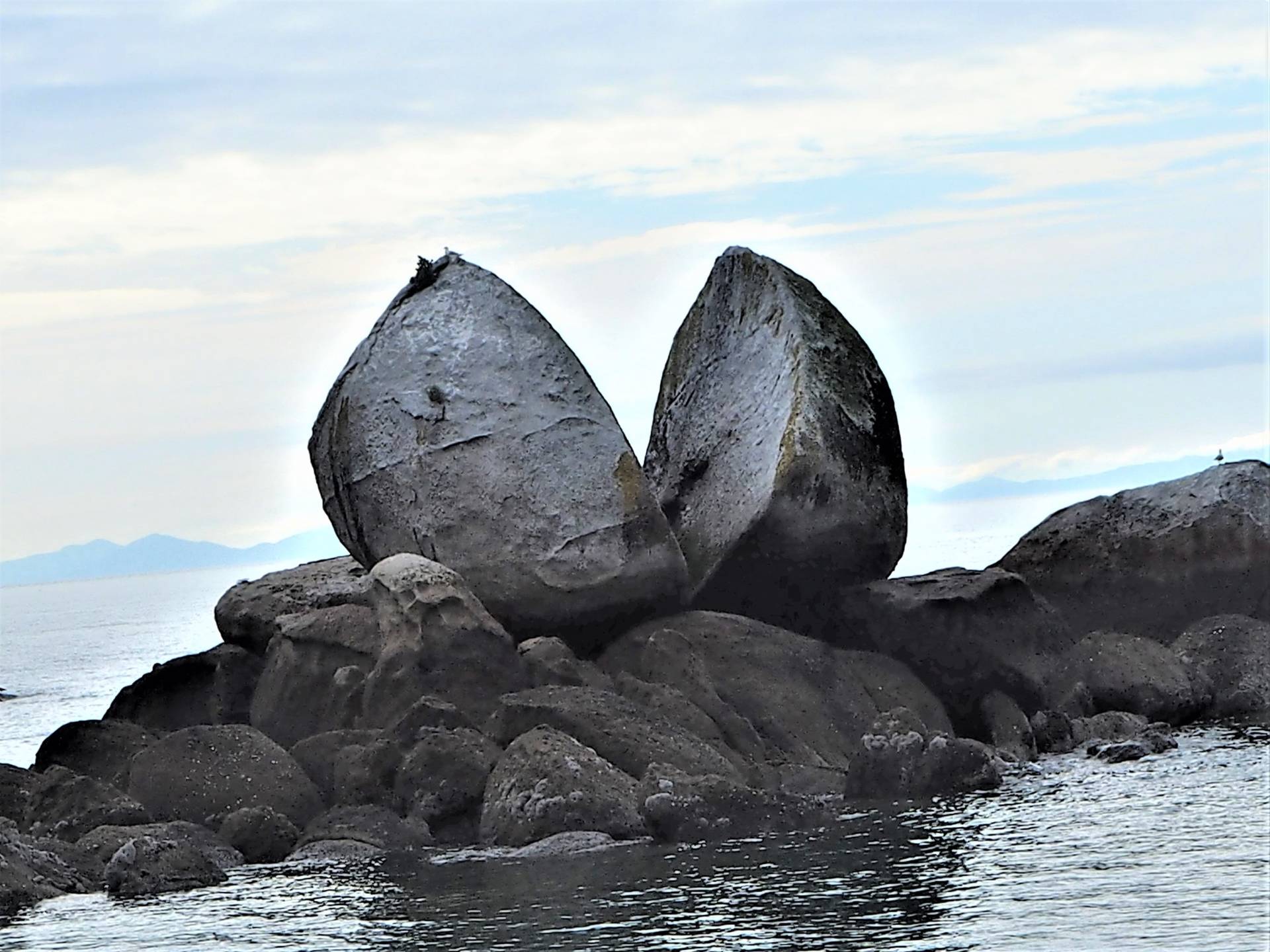 SPLIT APPLE ROCK Susan Boyd Photography