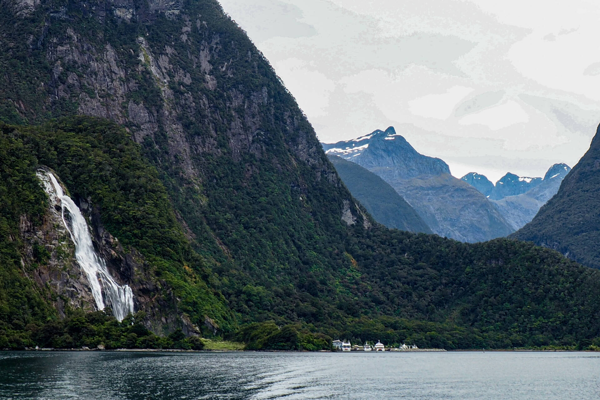 PIOPIOTAHI FJORD/MILFORD SOUND Susan Boyd Photography