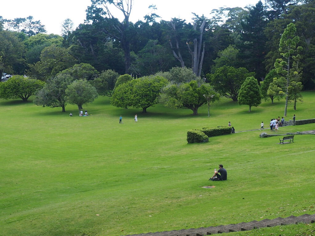 Cornwall Park Loop Path